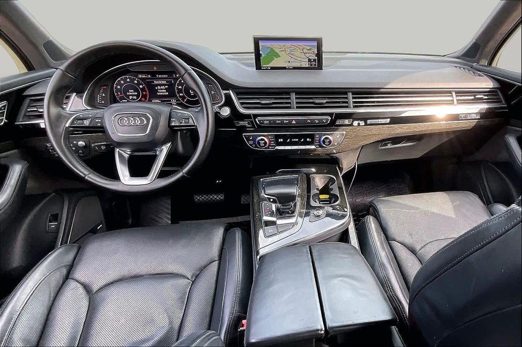 used 2017 Audi Q7 car, priced at $19,284