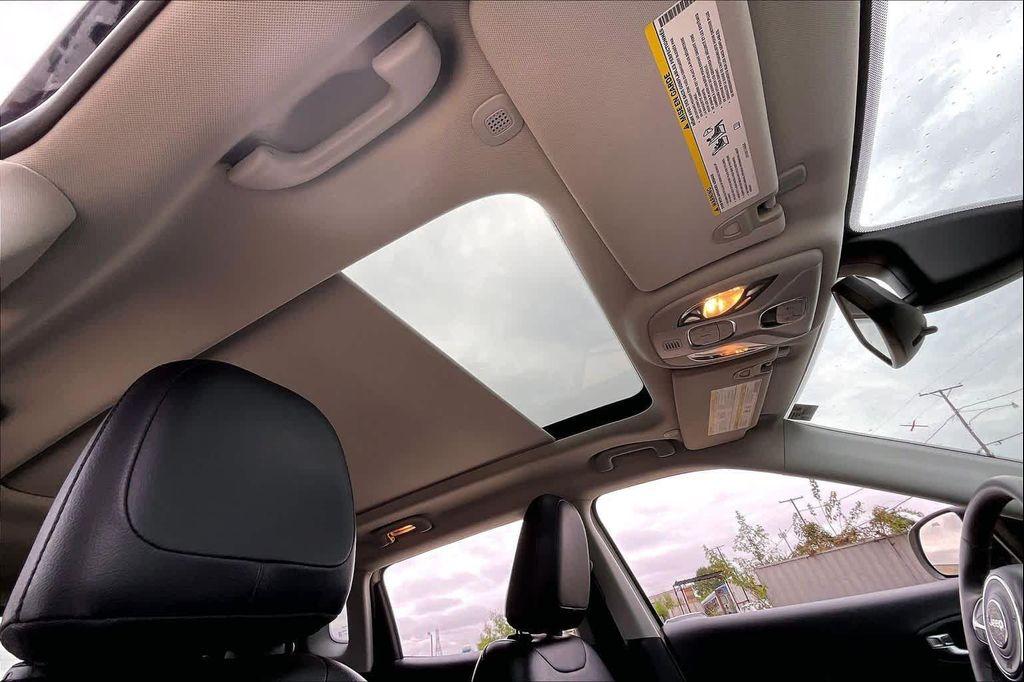 used 2021 Jeep Compass car, priced at $14,300