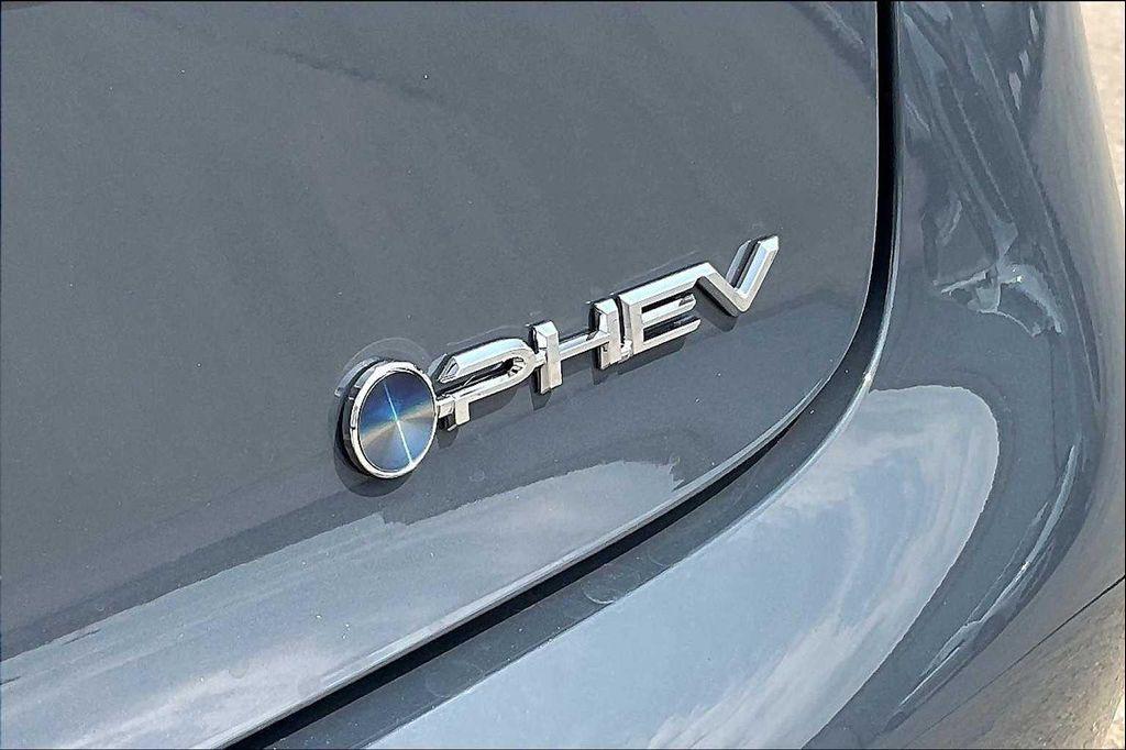 new 2025 Toyota Prius Plug-In Hybrid car, priced at $43,066