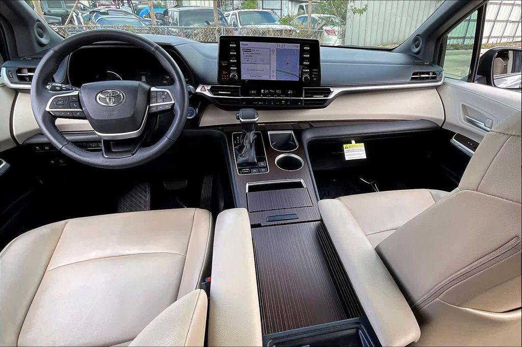 used 2022 Toyota Sienna car, priced at $38,600