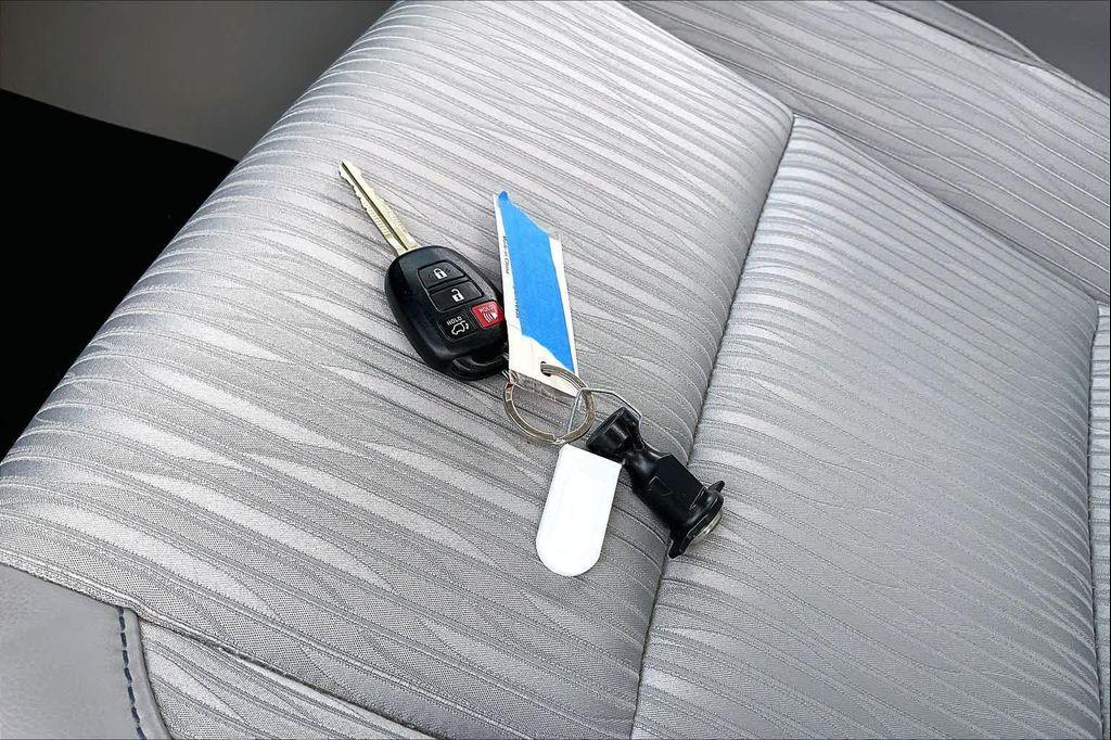 used 2019 Toyota Highlander car, priced at $22,955