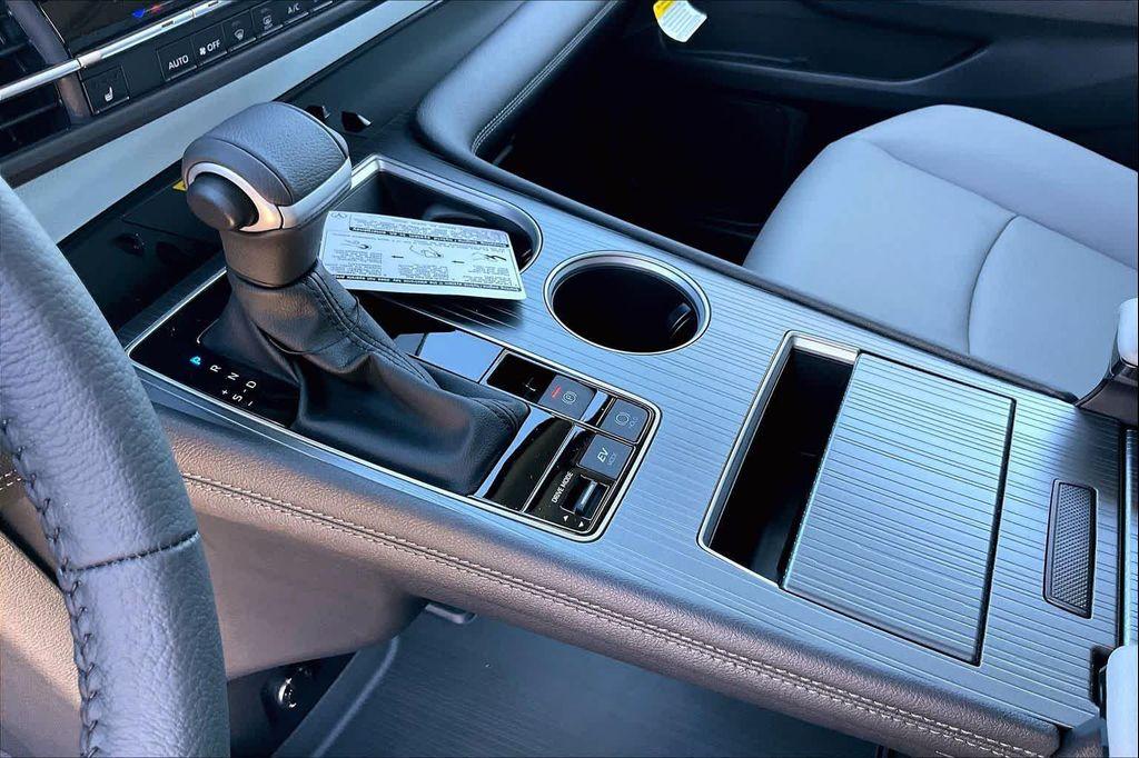 new 2025 Toyota Sienna car, priced at $46,668
