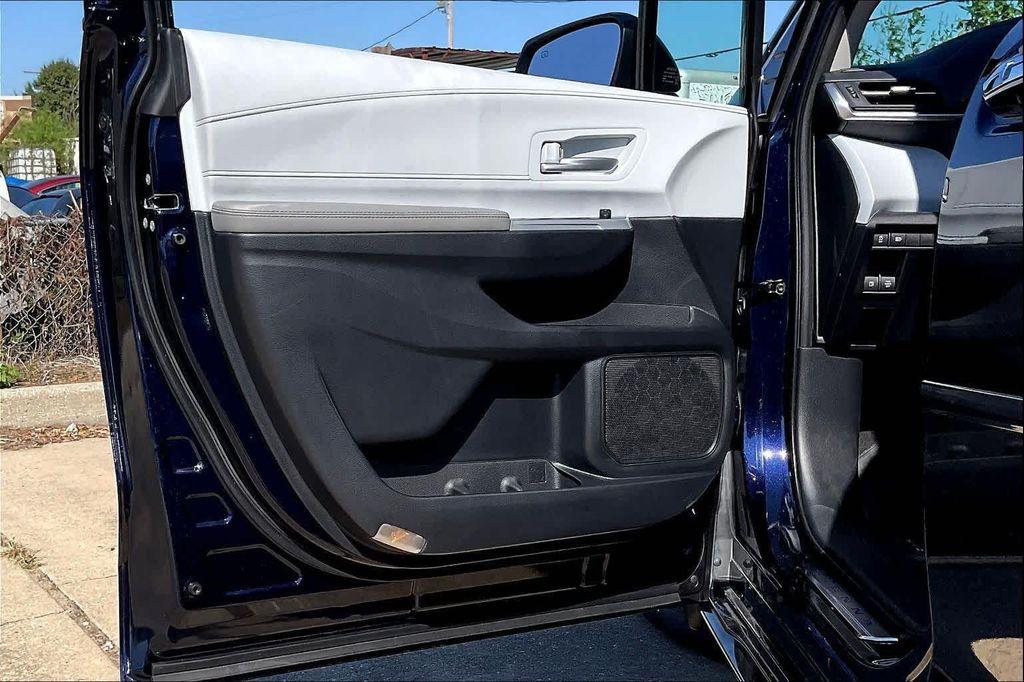 new 2025 Toyota Sienna car, priced at $46,668