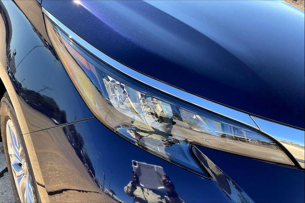 new 2025 Toyota Sienna car, priced at $46,668