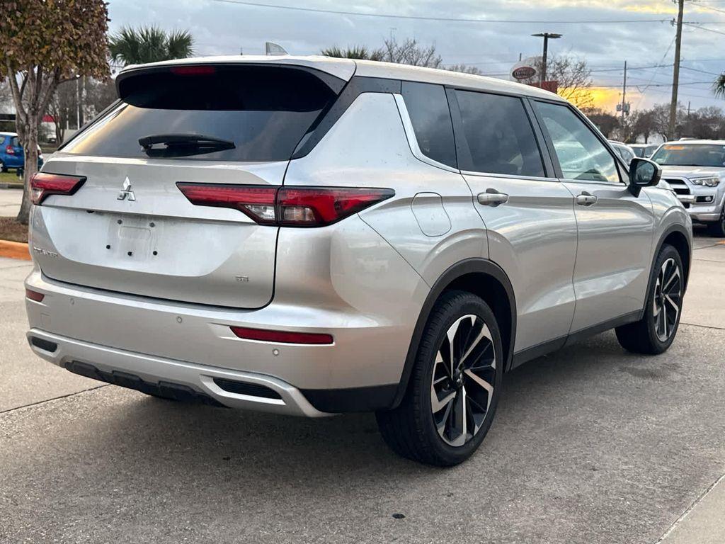 used 2024 Mitsubishi Outlander car, priced at $21,995