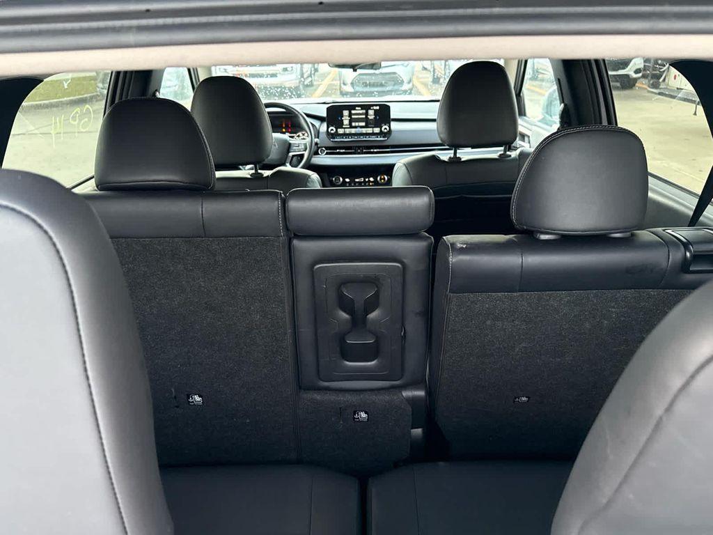 used 2024 Mitsubishi Outlander car, priced at $21,995