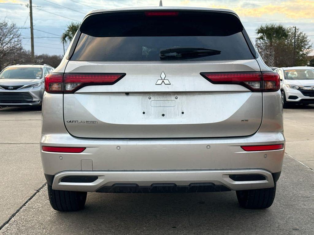 used 2024 Mitsubishi Outlander car, priced at $21,995