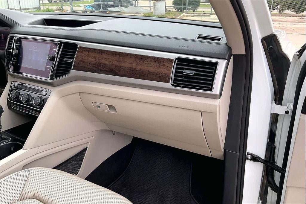 used 2019 Volkswagen Atlas car, priced at $24,021