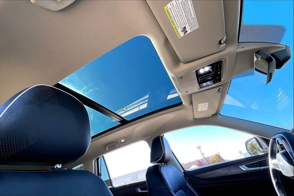 used 2025 Volkswagen Atlas car, priced at $42,385