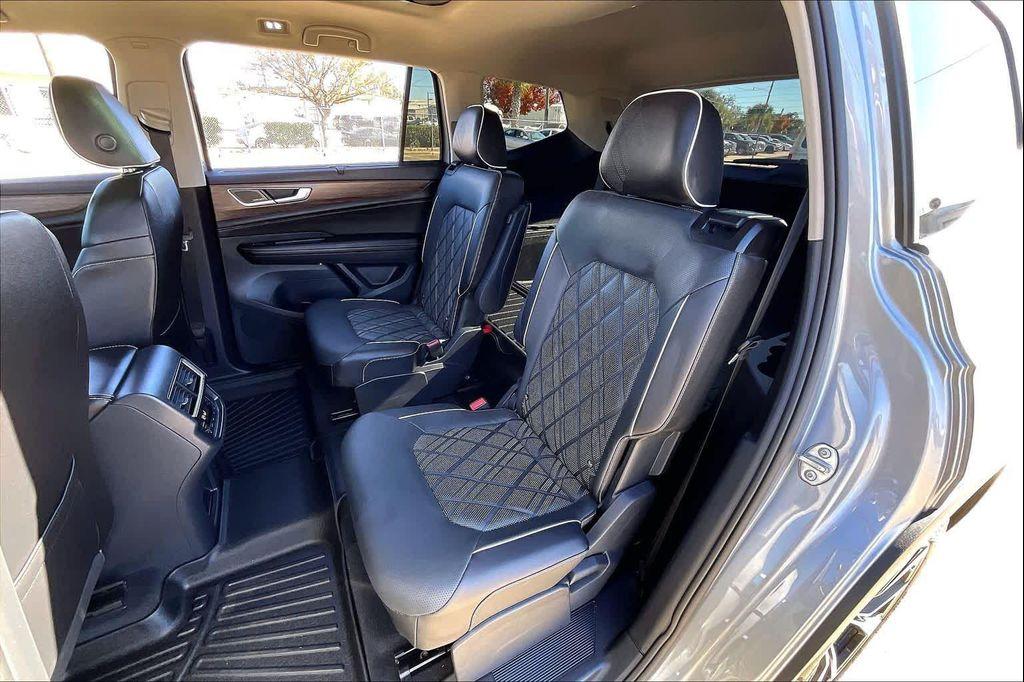 used 2025 Volkswagen Atlas car, priced at $42,385