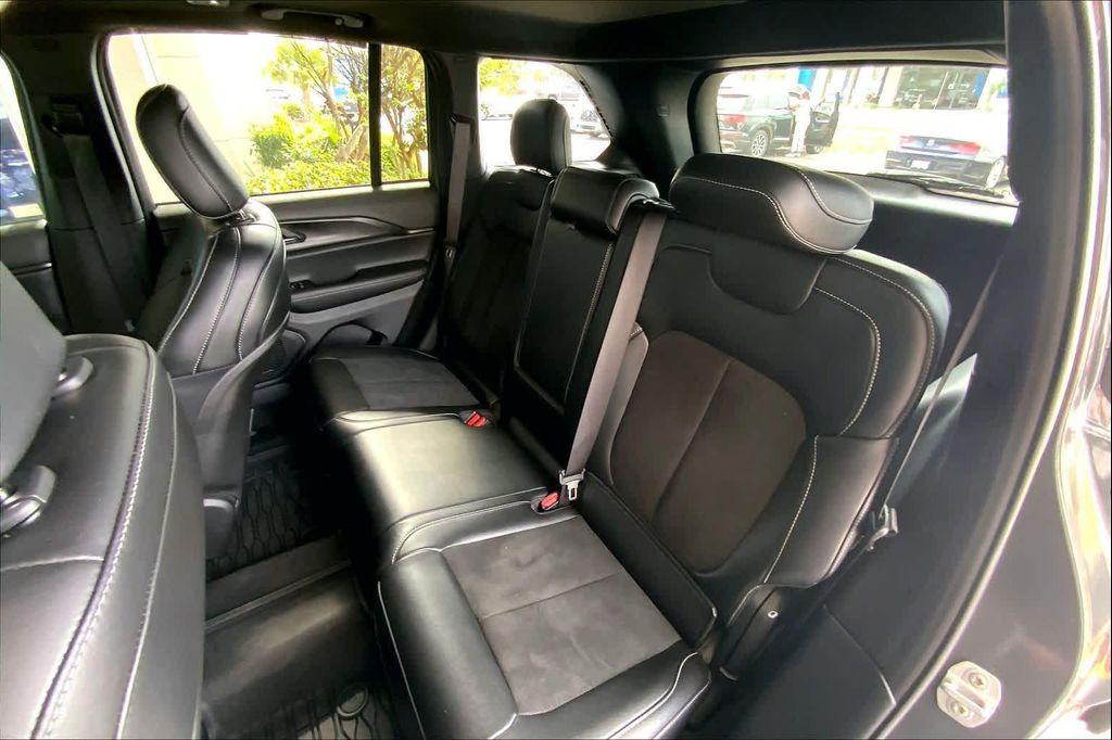 used 2025 Jeep Grand Cherokee car, priced at $39,431