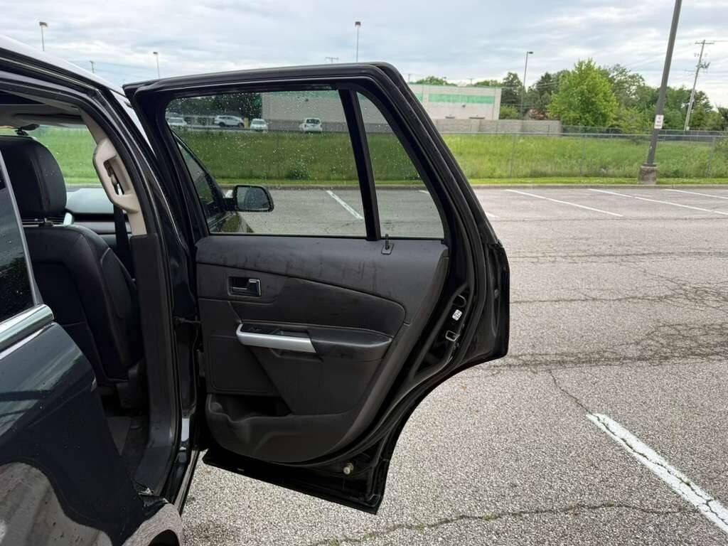used 2013 Ford Edge car, priced at $5,950