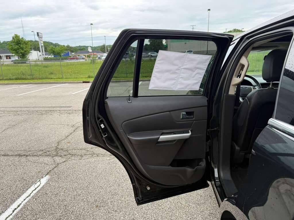 used 2013 Ford Edge car, priced at $5,950