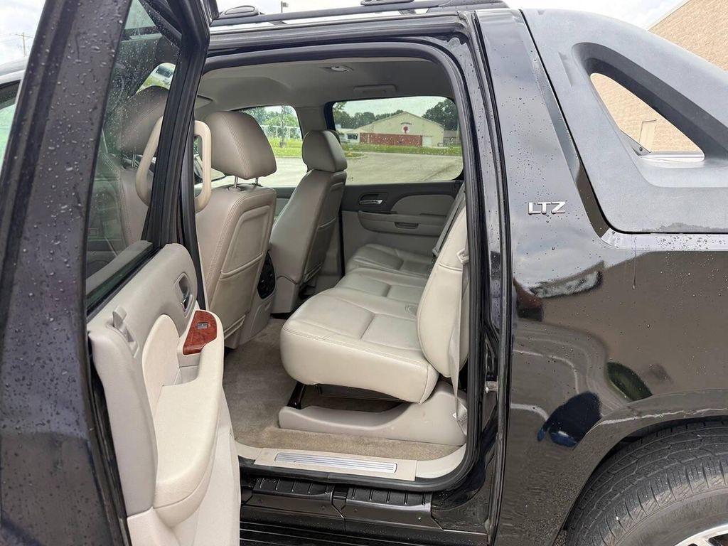 used 2011 Chevrolet Avalanche car, priced at $10,200