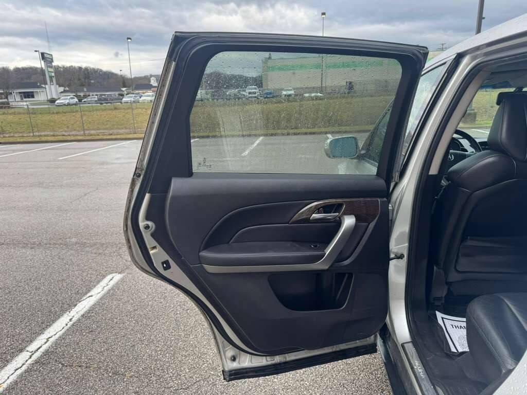 used 2013 Acura MDX car, priced at $8,750