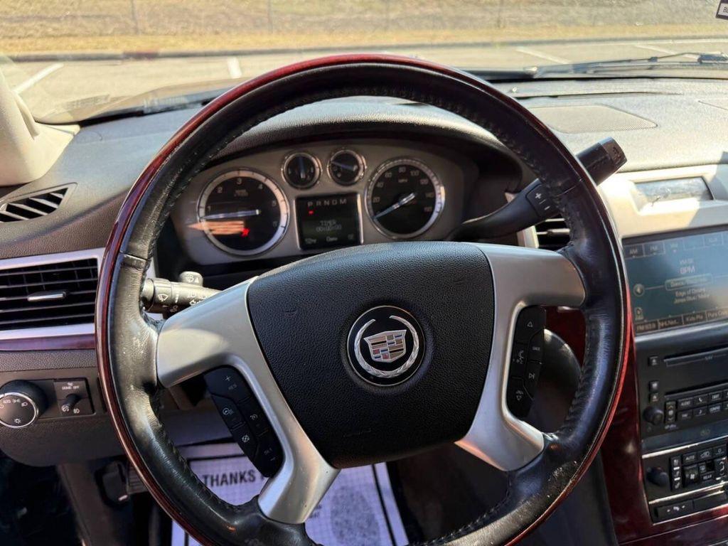 used 2010 Cadillac Escalade car, priced at $7,999