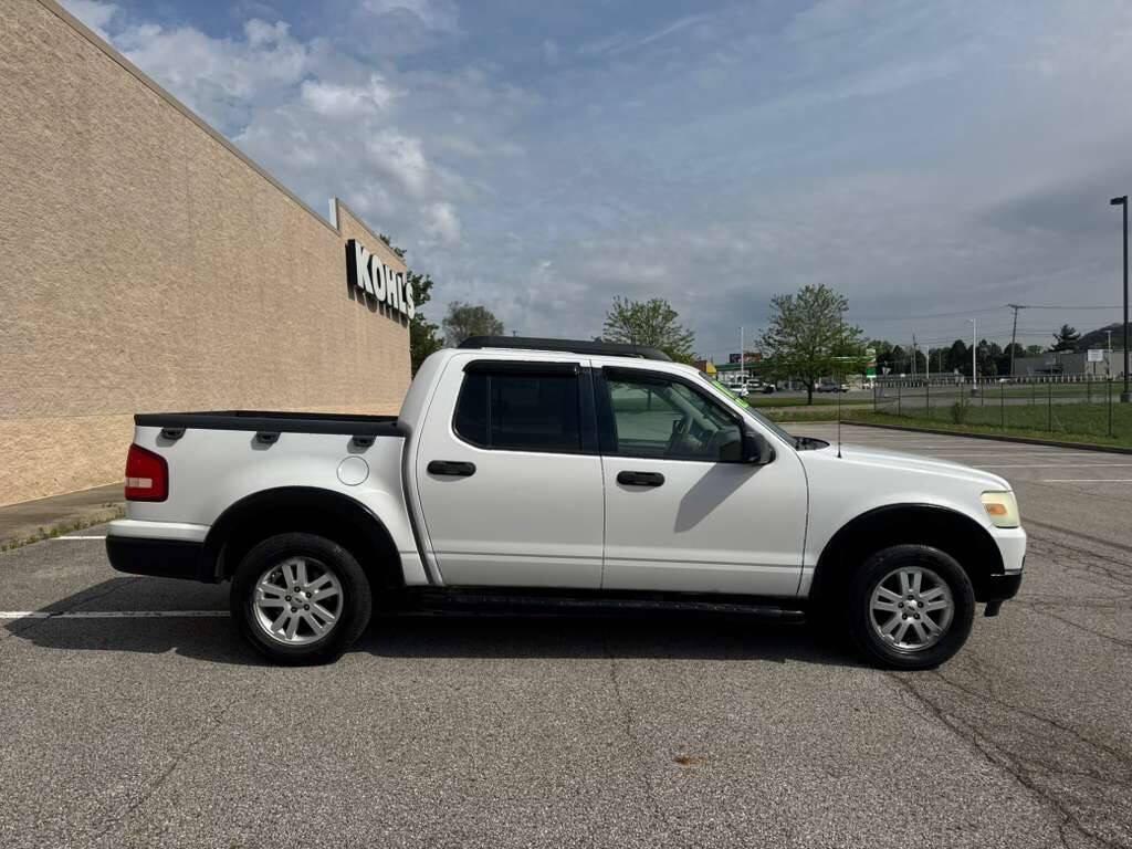 used 2007 Ford Explorer Sport Trac car, priced at $6,250