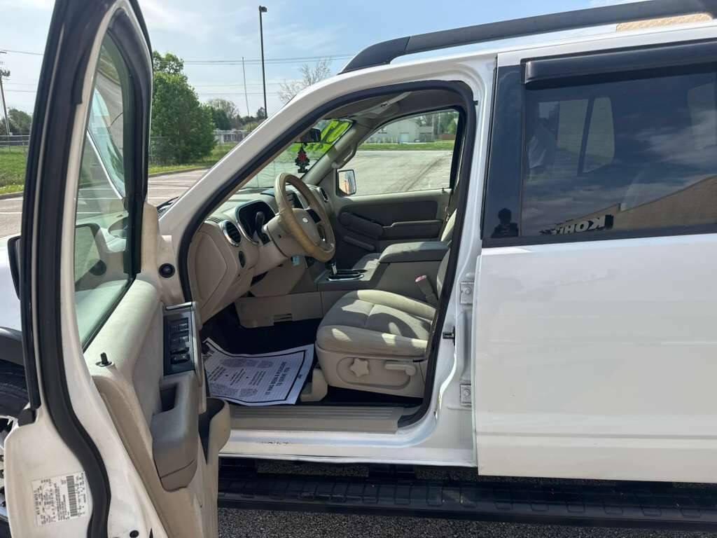 used 2007 Ford Explorer Sport Trac car, priced at $6,250
