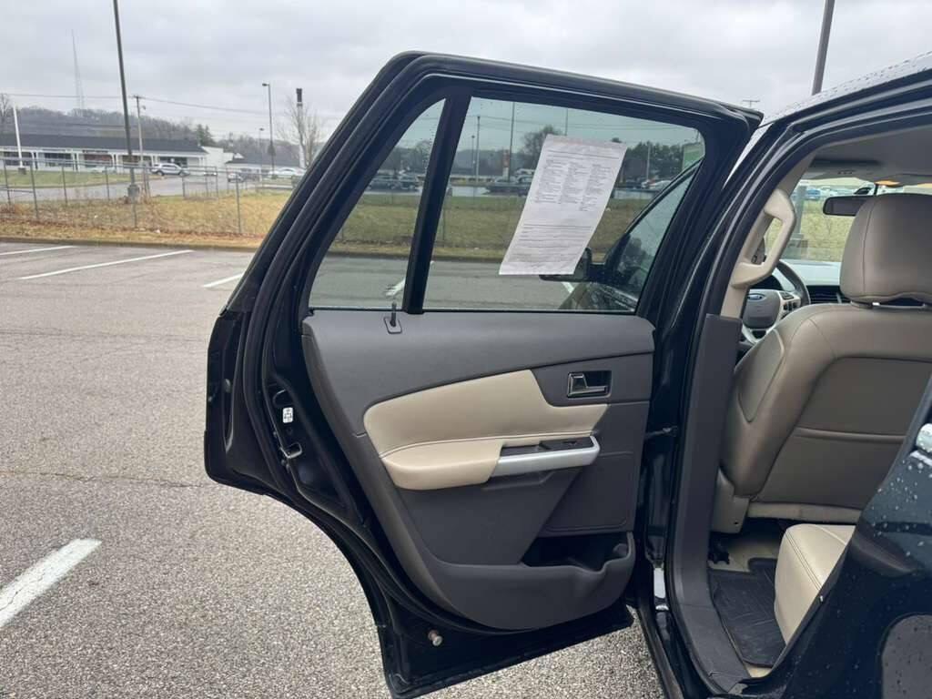 used 2012 Ford Edge car, priced at $5,500