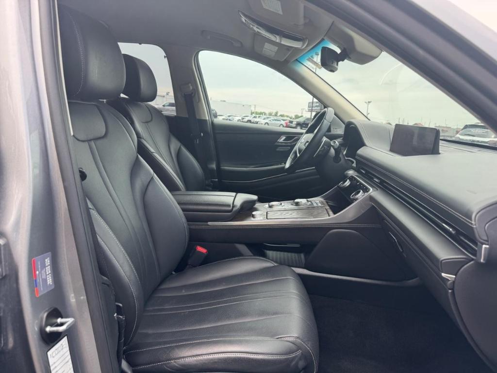 used 2024 Genesis GV80 car, priced at $38,198