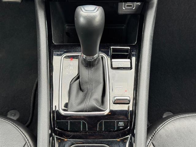 used 2023 Jeep Compass car, priced at $20,591