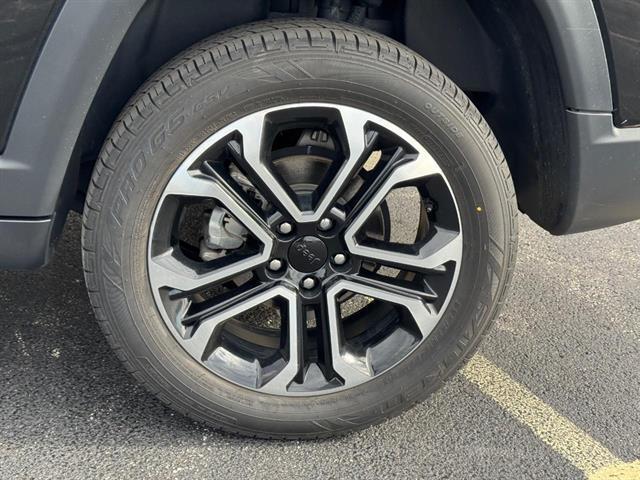 used 2023 Jeep Compass car, priced at $20,591