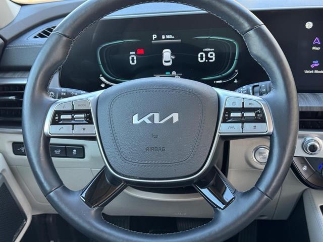 used 2024 Kia Telluride car, priced at $35,904