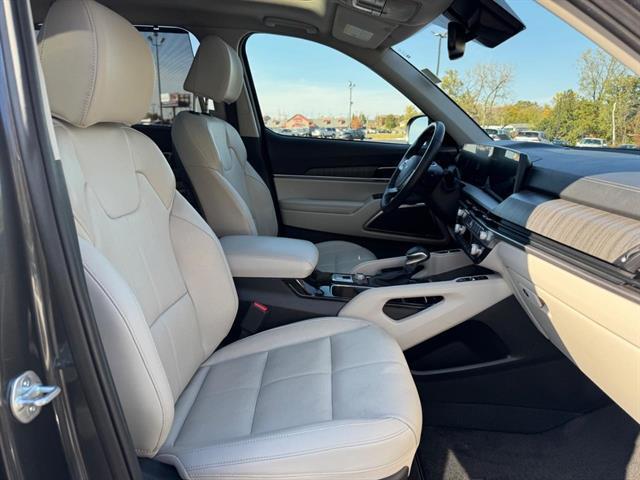 used 2024 Kia Telluride car, priced at $35,904