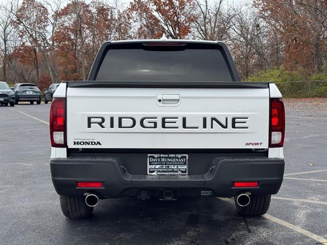 used 2025 Honda Ridgeline car, priced at $36,283
