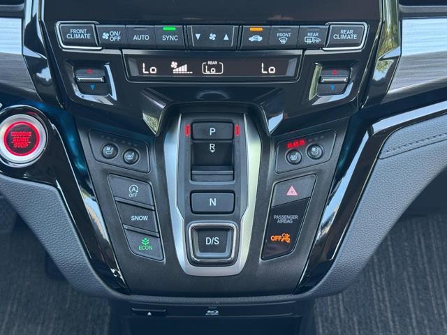 used 2024 Honda Odyssey car, priced at $49,001
