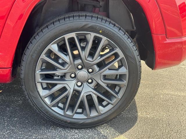 used 2022 Jeep Compass car, priced at $21,374