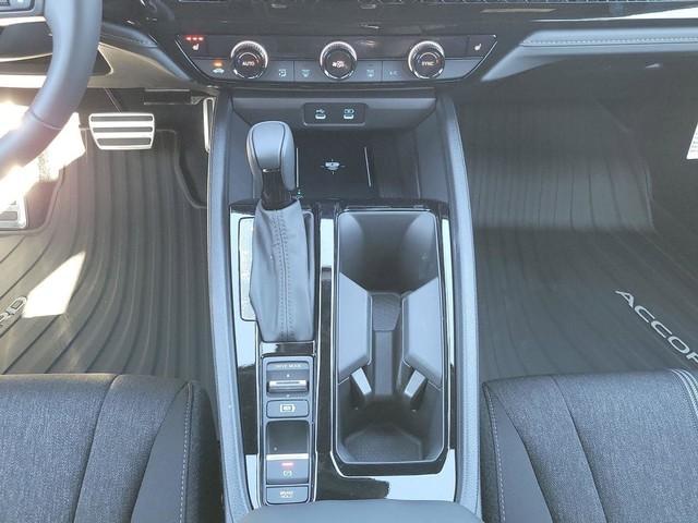 new 2026 Honda Accord Hybrid car