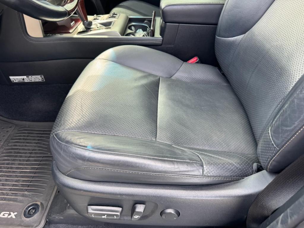 used 2019 Lexus GX 460 car, priced at $31,984