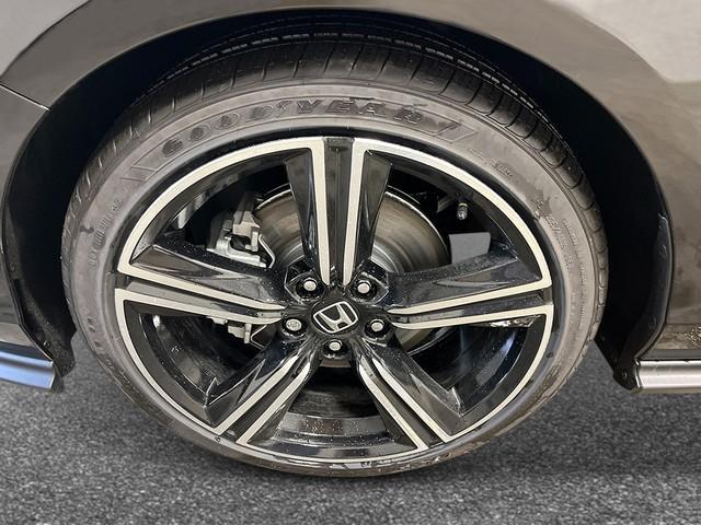 new 2026 Honda Accord Hybrid car, priced at $33,611