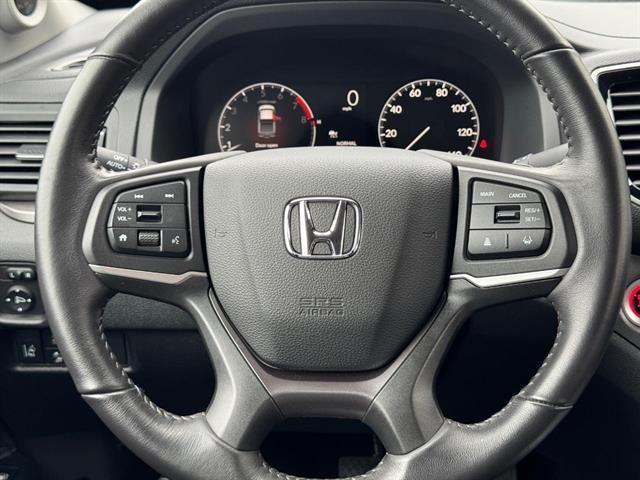 used 2025 Honda Ridgeline car, priced at $39,106