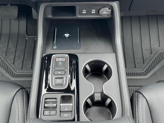 used 2026 Honda Pilot car, priced at $52,198