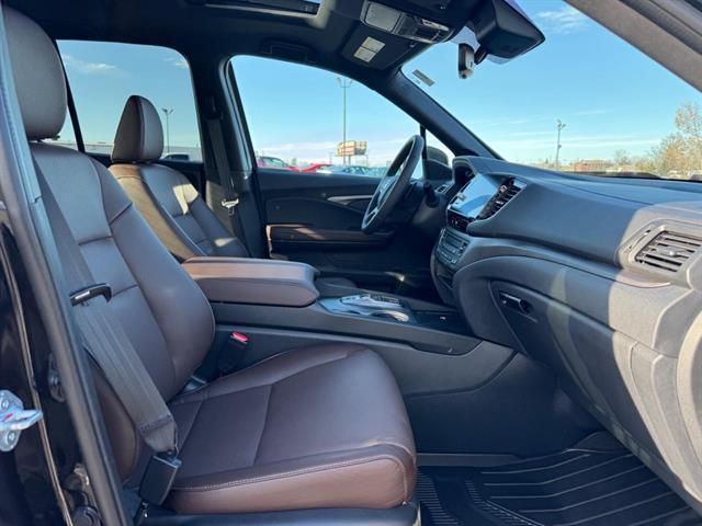 used 2025 Honda Ridgeline car, priced at $39,312