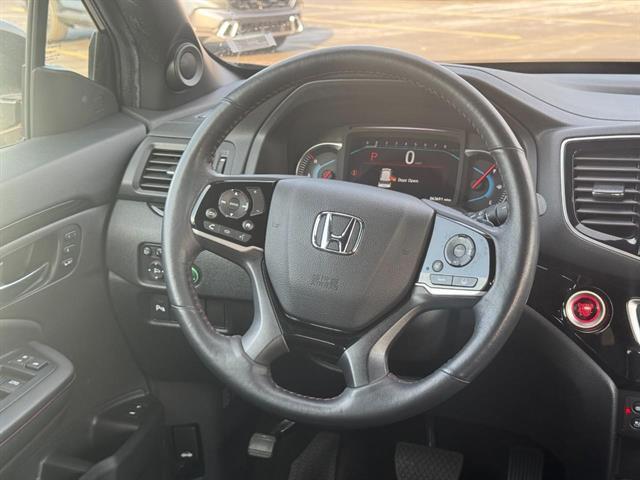 used 2022 Honda Pilot car, priced at $34,228