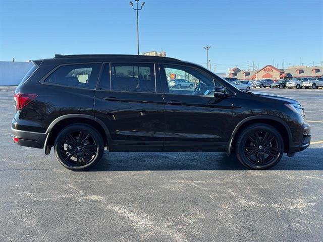 used 2022 Honda Pilot car, priced at $37,999