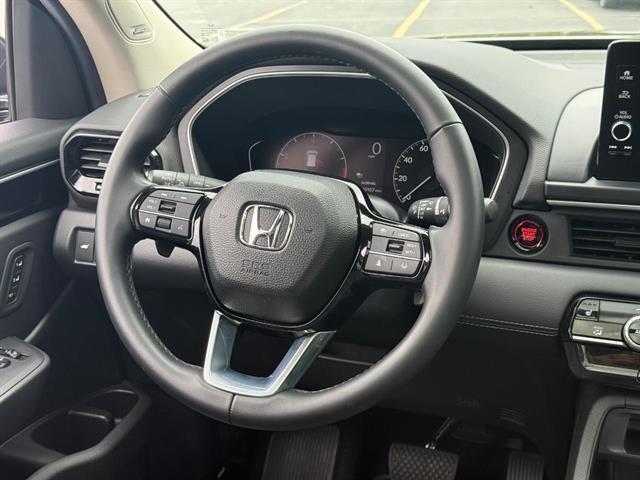 used 2025 Honda Pilot car, priced at $49,598