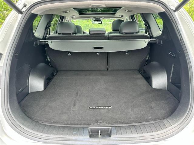 used 2022 Hyundai Santa Fe car, priced at $25,477