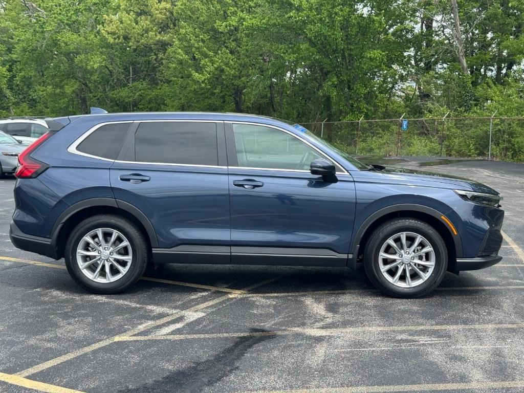 used 2025 Honda CR-V car, priced at $37,299