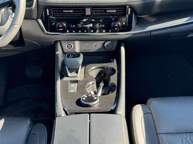 used 2023 Nissan Rogue car, priced at $28,867