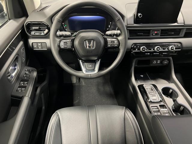new 2025 Honda Pilot car, priced at $55,030