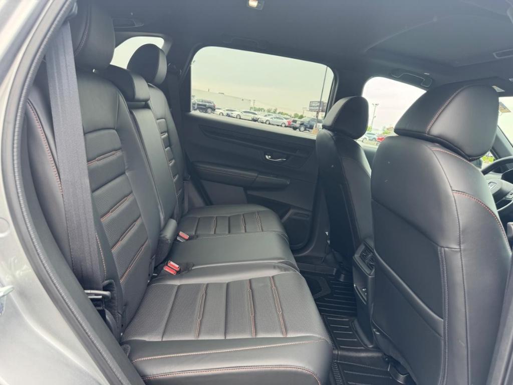 used 2025 Honda CR-V Hybrid car, priced at $41,598