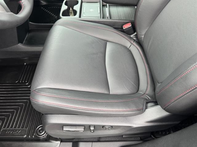 used 2025 Honda Odyssey car, priced at $45,999