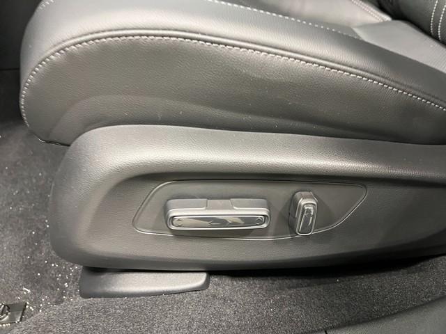 used 2025 Honda HR-V car, priced at $29,598