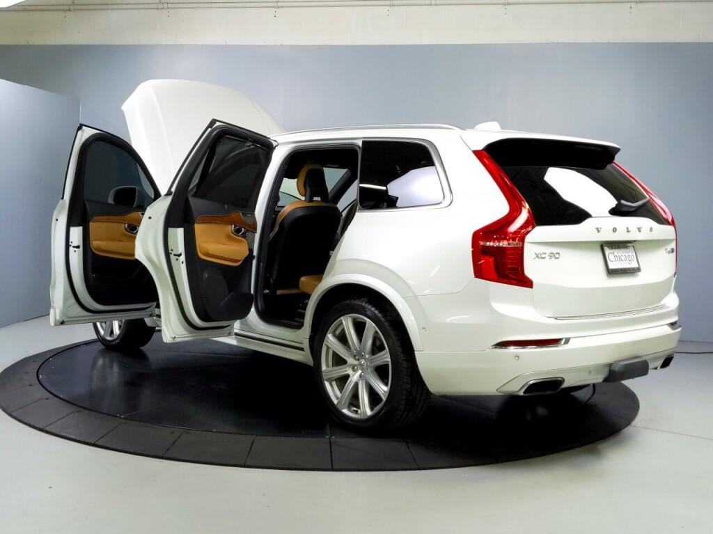 used 2018 Volvo XC90 car, priced at $20,995