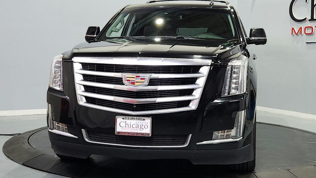 used 2017 Cadillac Escalade ESV car, priced at $34,777