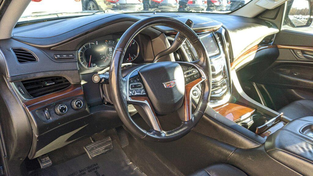 used 2017 Cadillac Escalade ESV car, priced at $34,777